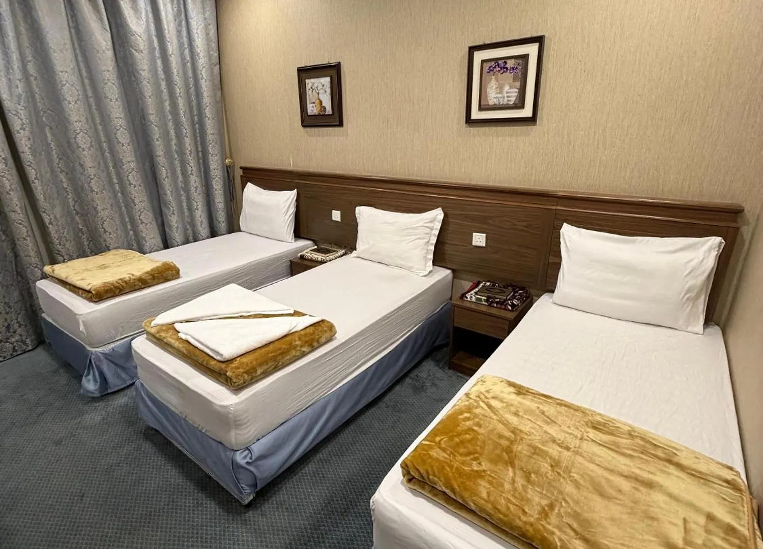 Town House Hotel - Shuttle Service To Haram Mecca 0*,  Saudi Arabia